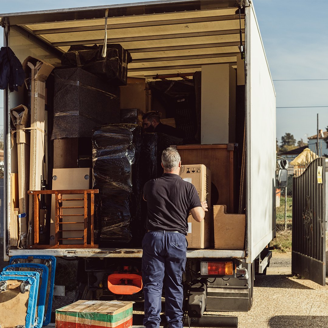 تخزين الأثاث